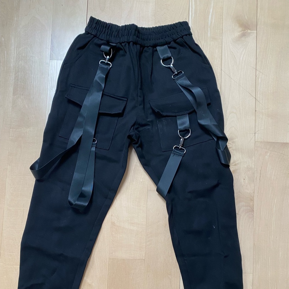 LF Carmar strappy black joggers